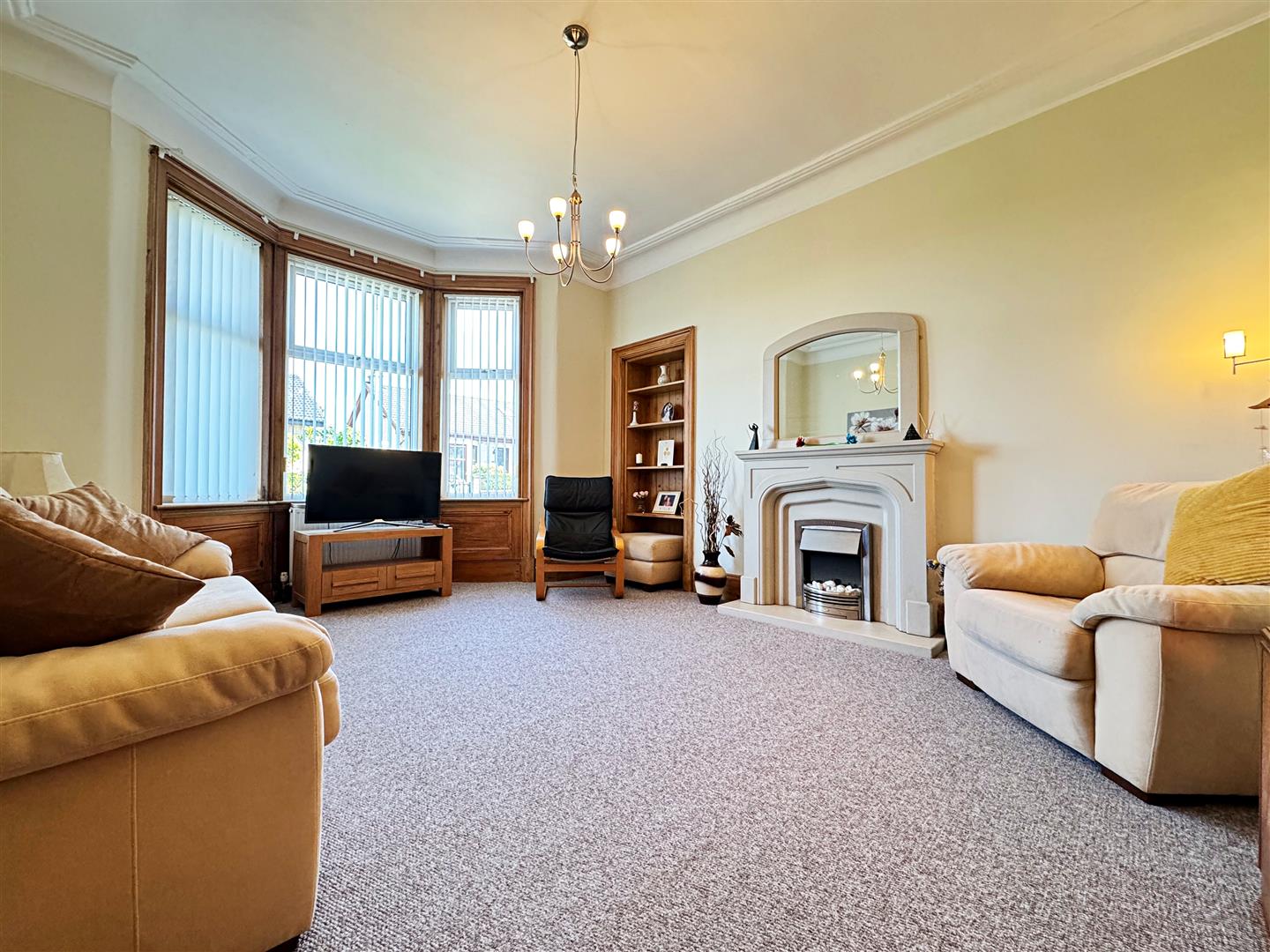 Hilltop, South Biggar Road, Airdrie Residence Estate Agents